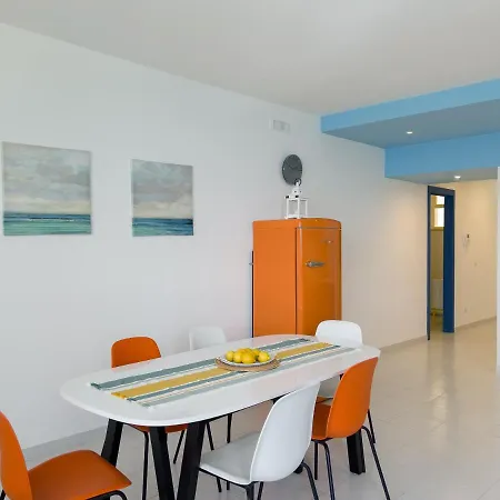 Wepuglia - Donna Carla Polignano a Mare